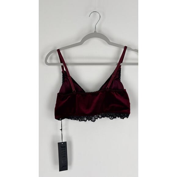 Disturbia Fallen Velour Cross Charm Bralette Womens Size 6 New Oxblood Red - Picture 10 of 10